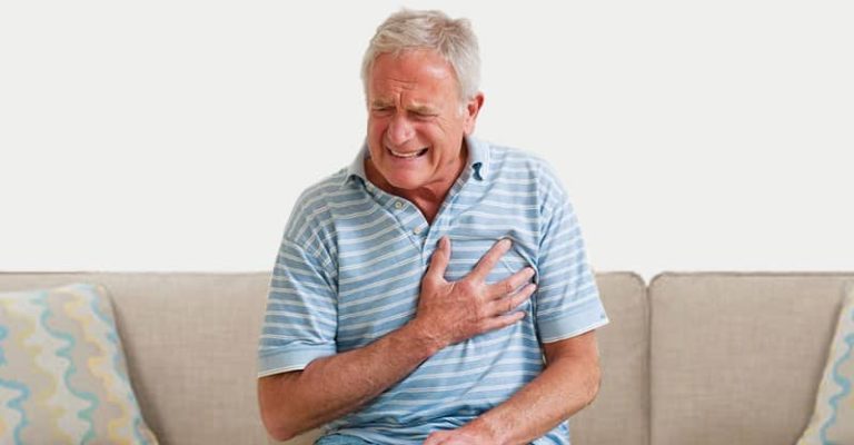 6 Signs and Symptoms of Heart Attack in Seniors You Should Know ...